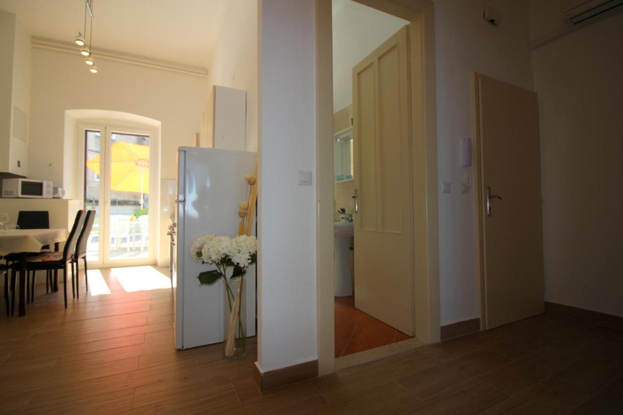 Apartment Old City ポレッチ エクステリア 写真